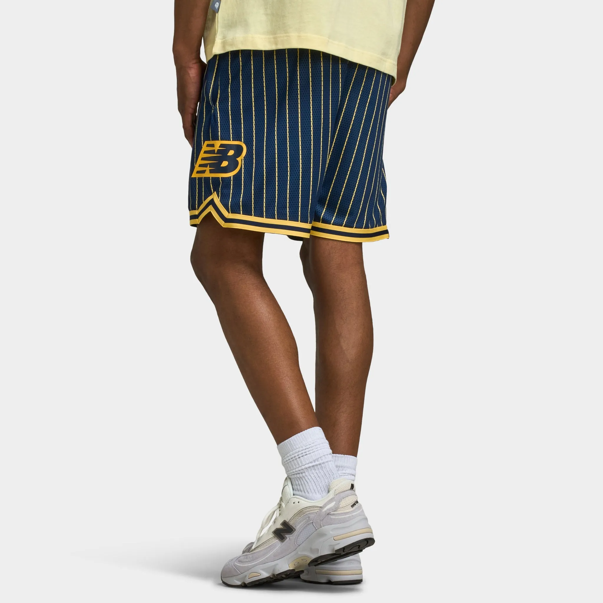Mens New Balance New Balance Hoops Printed Mesh Shorts / NB Navy