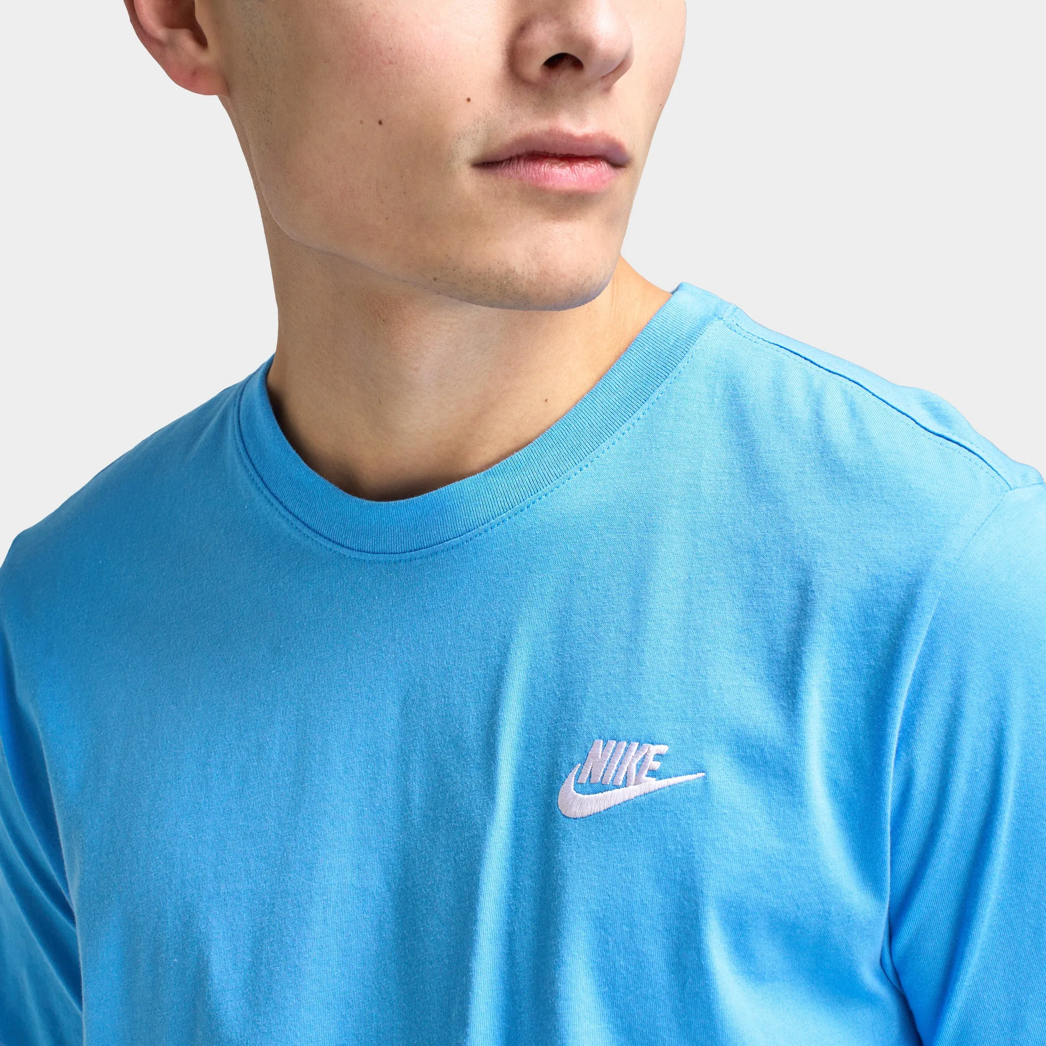 Mens Nike Nike Sportswear Club T-Shirt / University Blue