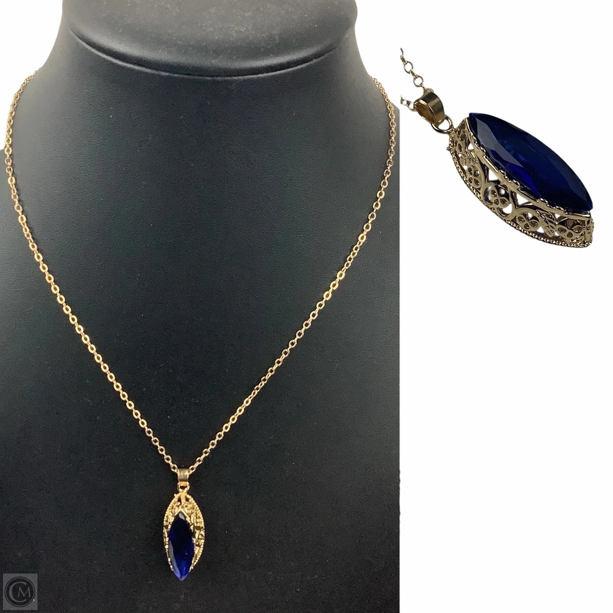 Necklace By Clothes Mentor