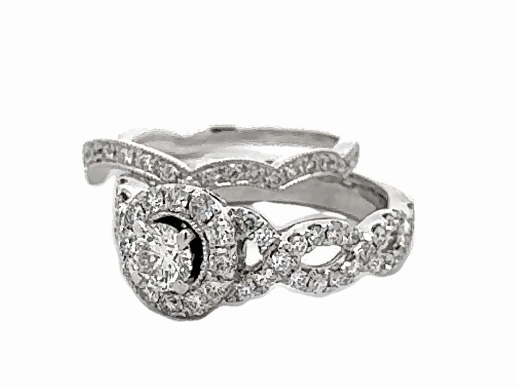 Neil Lane Round Brilliant Cut Diamond Halo Engagement Ring and Matching Band 14K
