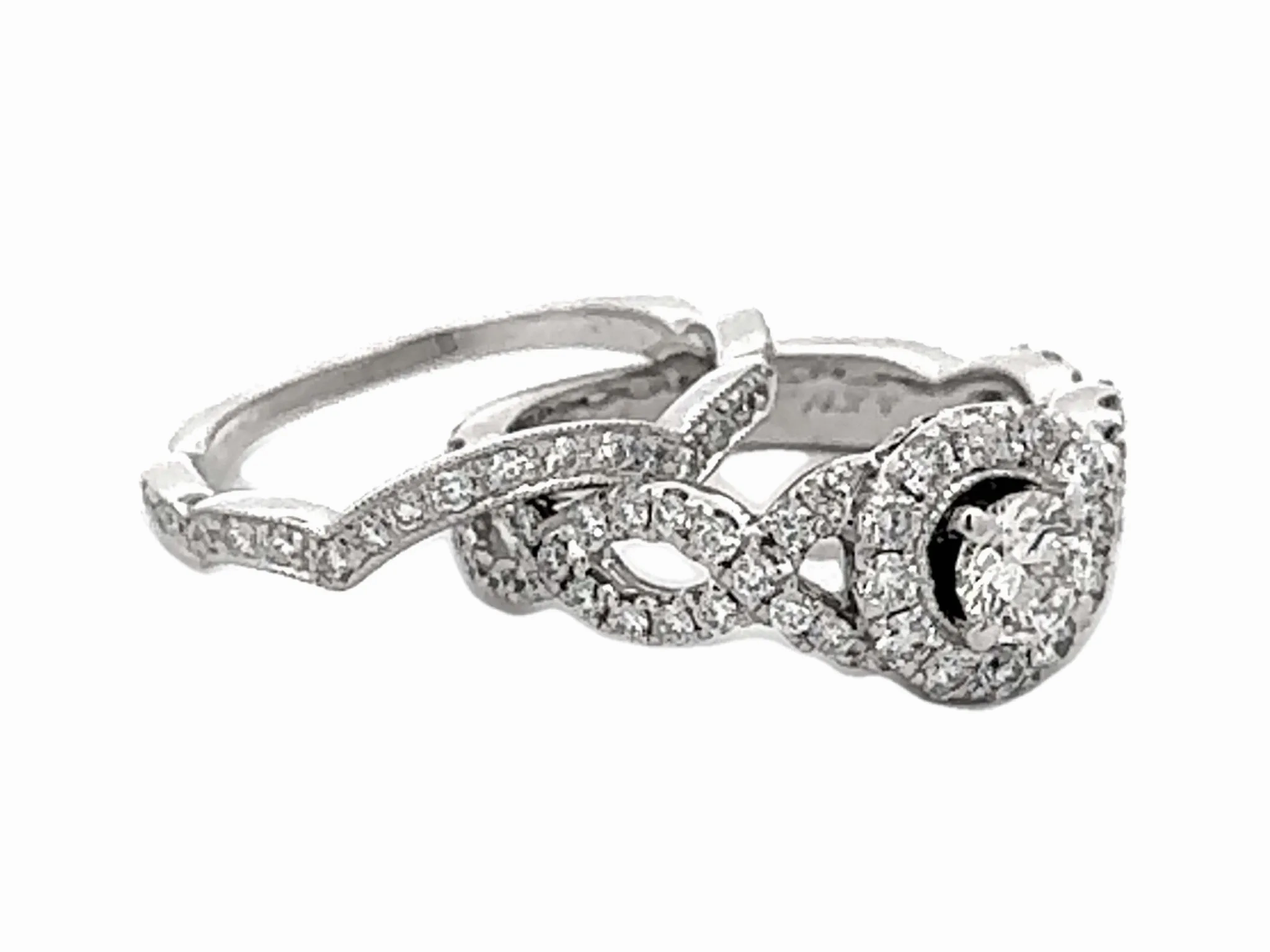 Neil Lane Round Brilliant Cut Diamond Halo Engagement Ring and Matching Band 14K