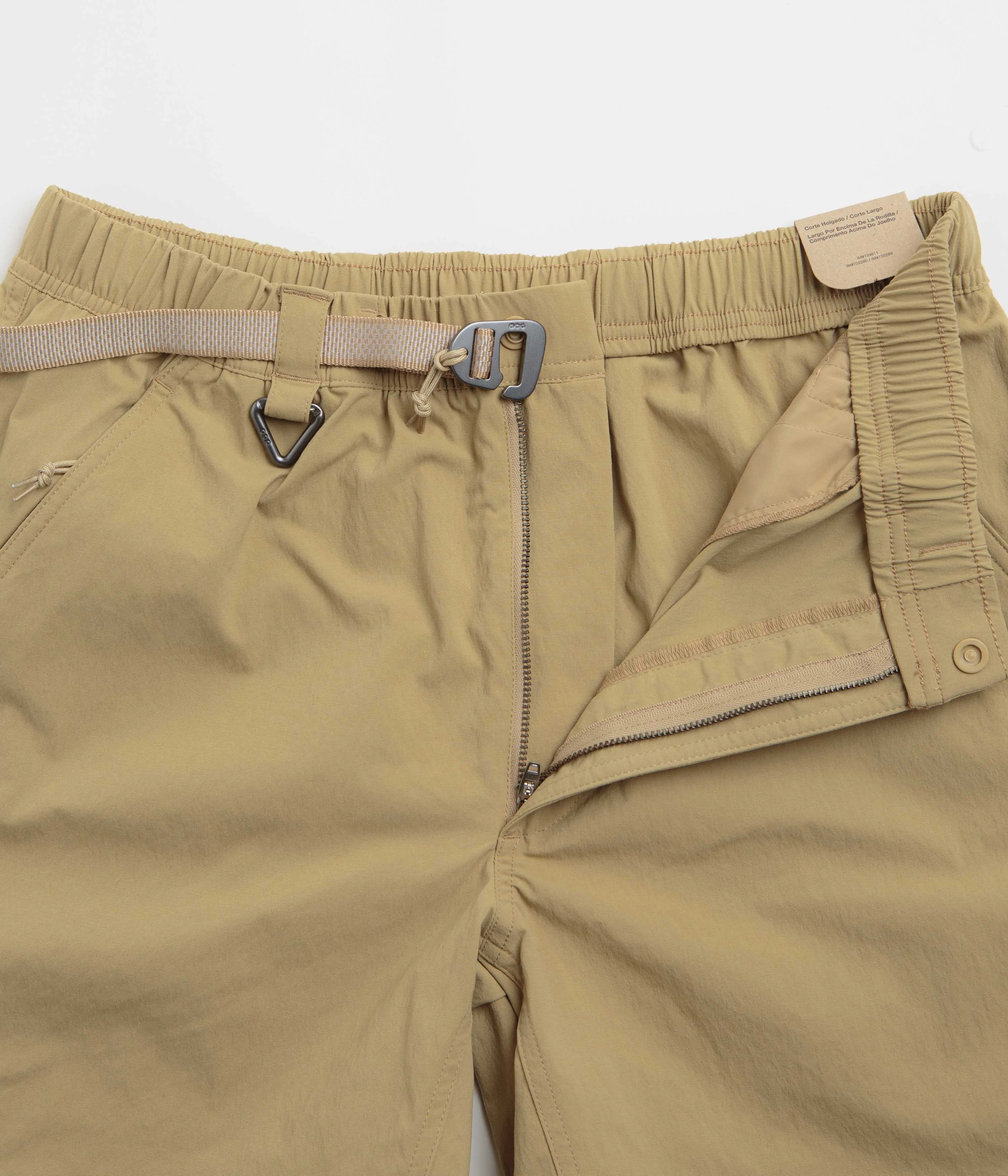 Nike ACG Hiking Shorts - Parachute Beige / Summit White Nike ACG Outdoor Clothing