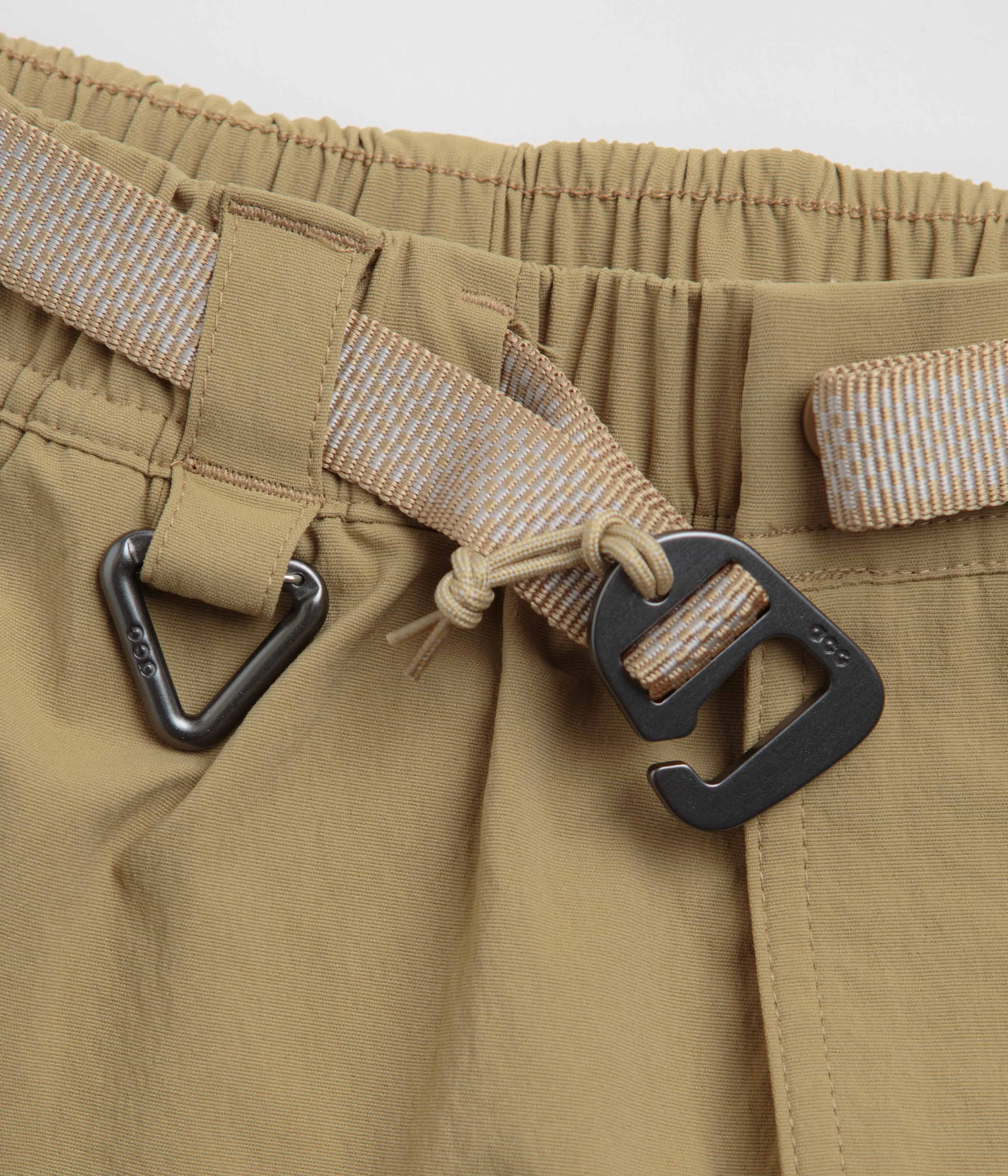 Nike ACG Hiking Shorts - Parachute Beige / Summit White Nike ACG Outdoor Clothing