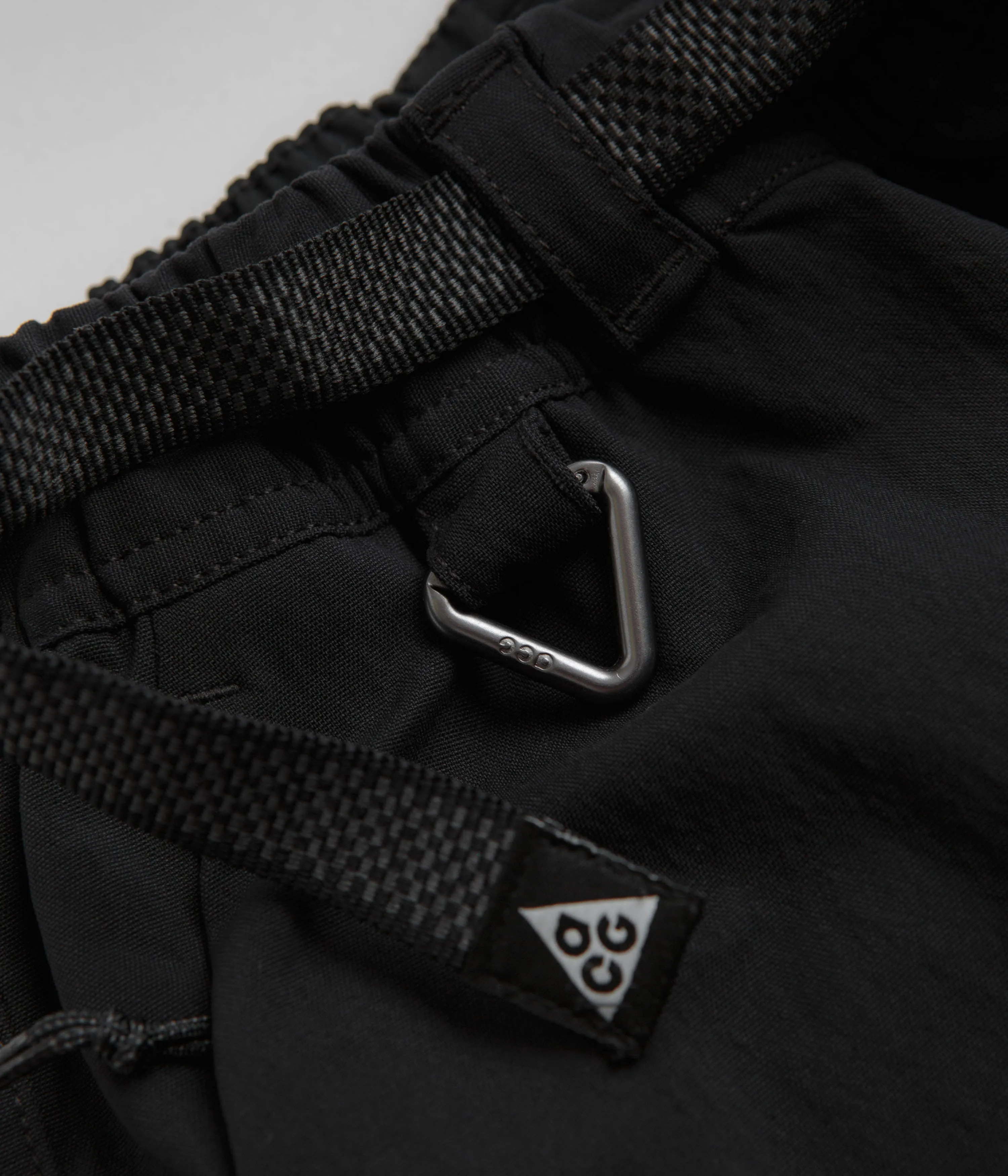 Nike ACG Smith Summit Cargo Pants - Black / Anthracite / Summit White Nike ACG Outdoor Clothing