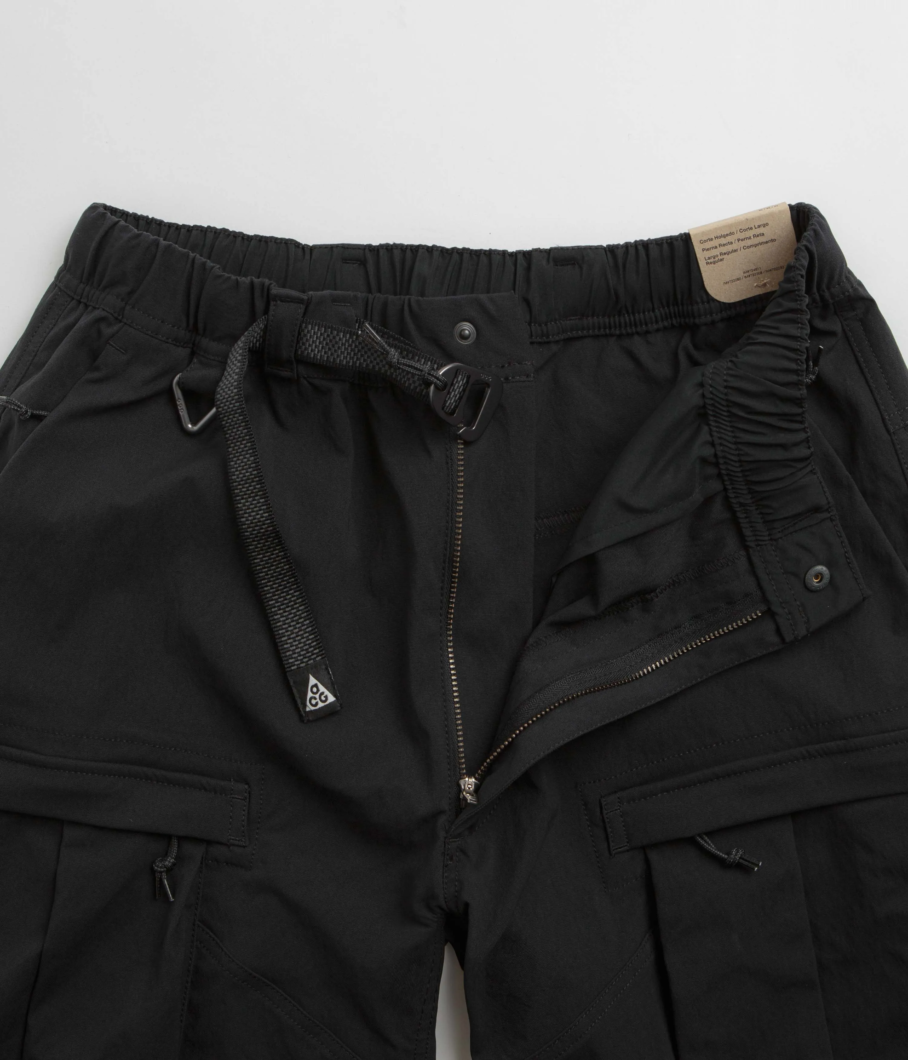 Nike ACG Smith Summit Cargo Pants - Black / Anthracite / Summit White Nike ACG Outdoor Clothing