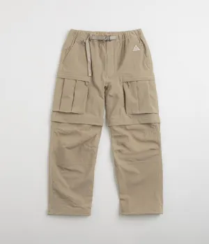Nike ACG Smith Summit Cargo Pants - Khaki / Light Iron Ore / Summit White Nike ACG Outdoor Clothing