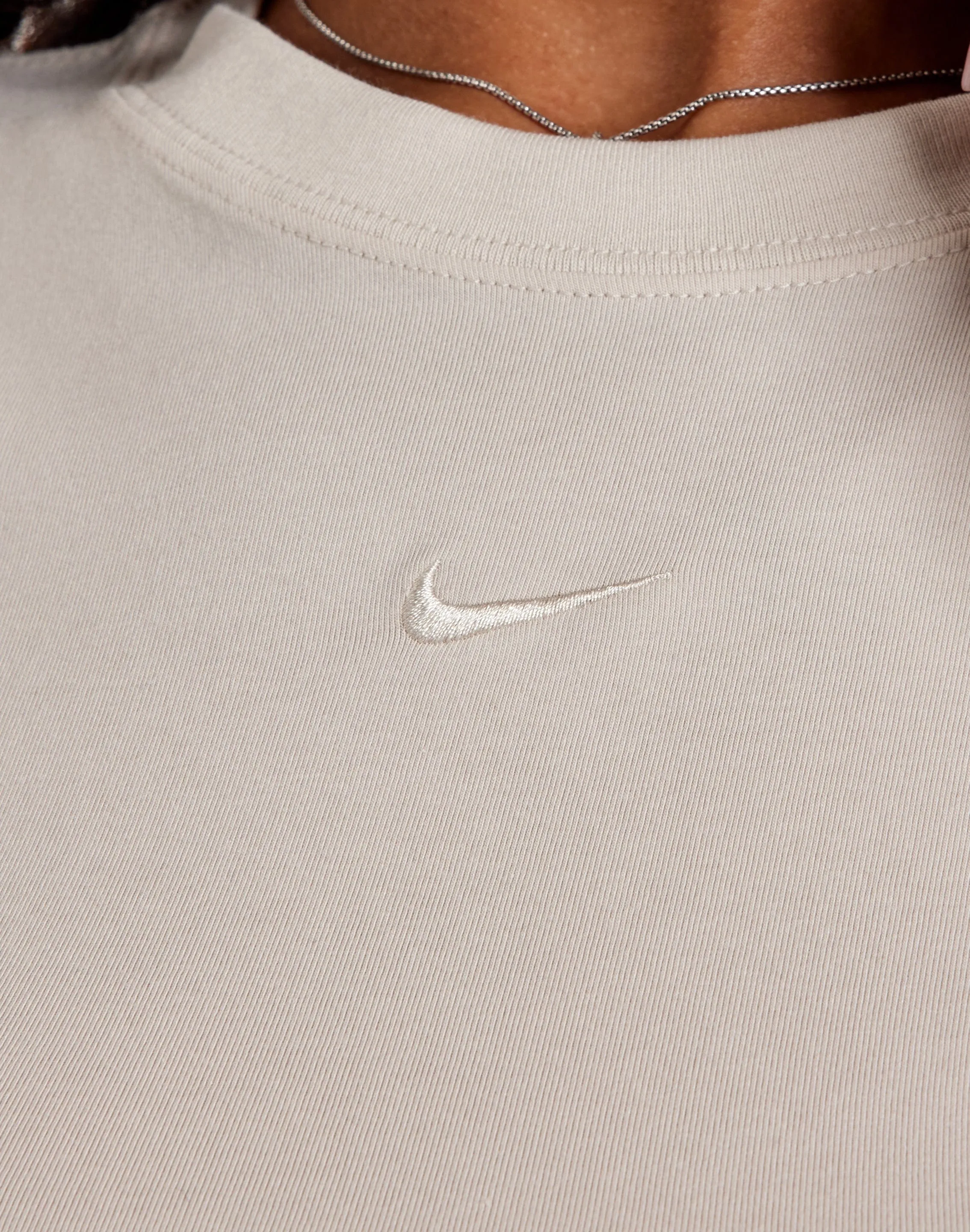 Nike Chill Knit Tee