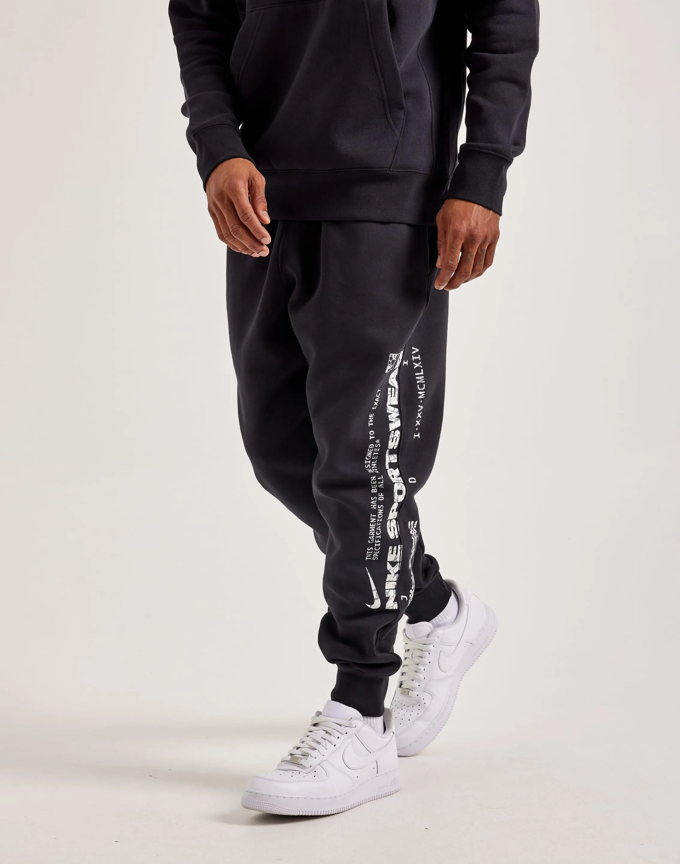 Nike Club JDI Joggers