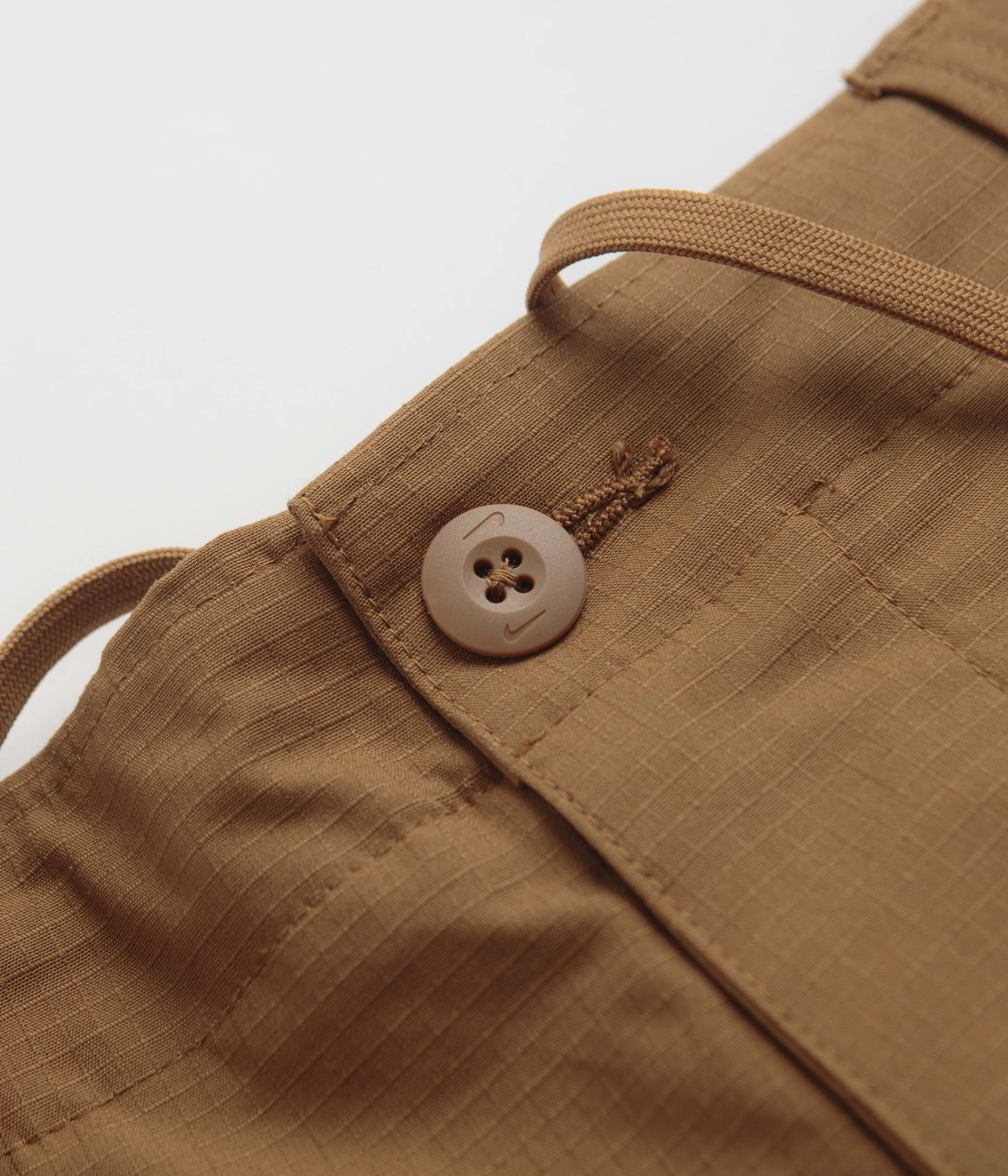 Nike SB Cargo Shorts - Ale Brown / White Nike SB Clothing