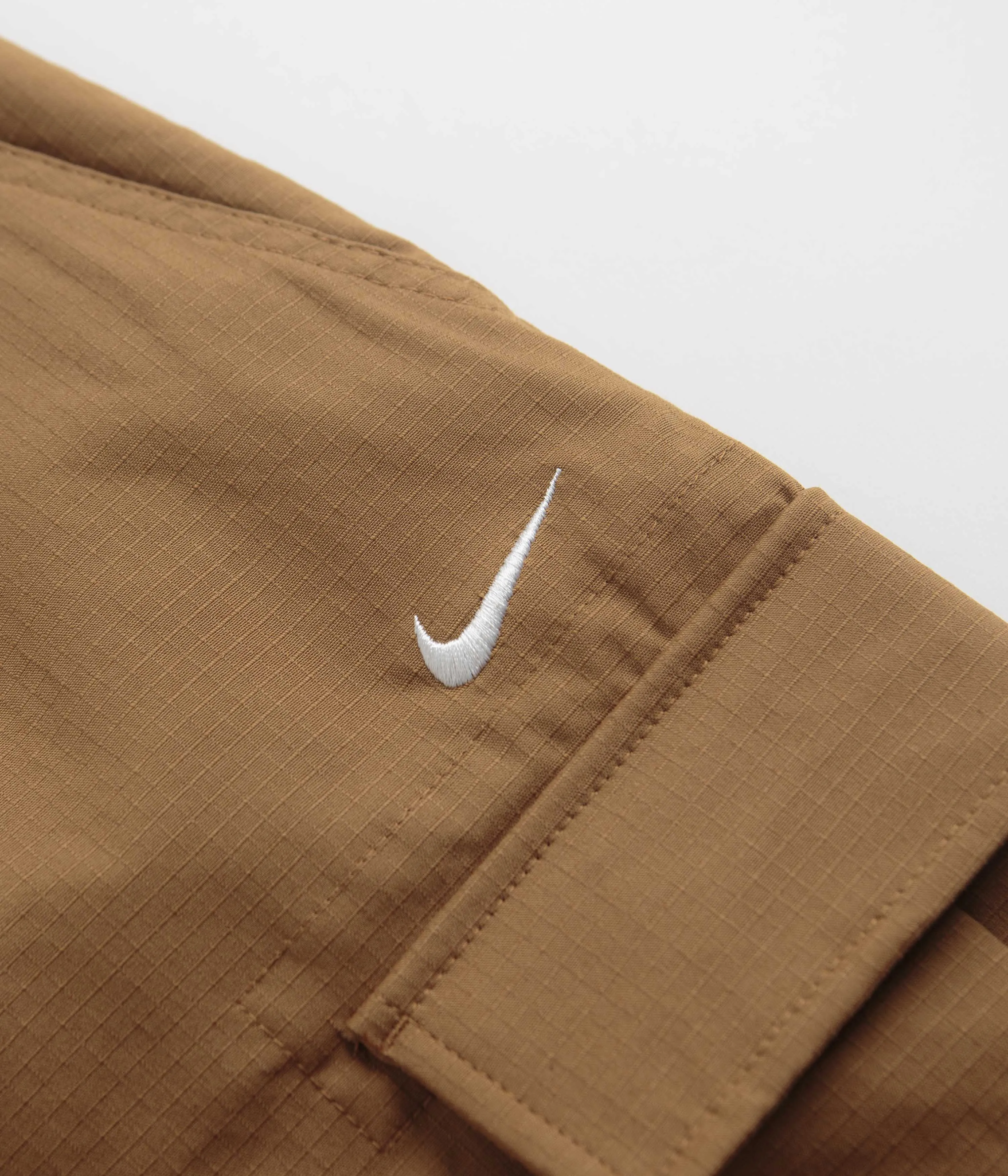 Nike SB Cargo Shorts - Ale Brown / White Nike SB Clothing