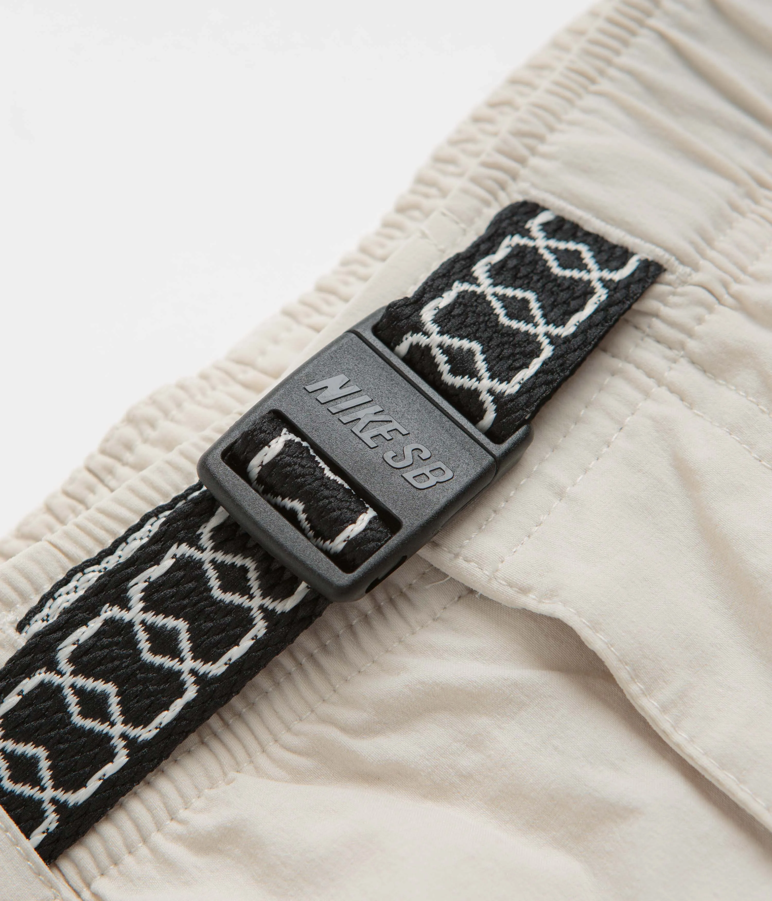 Nike SB Kearny Cargo Pants - Light Orewood Brown / White Nike SB Clothing