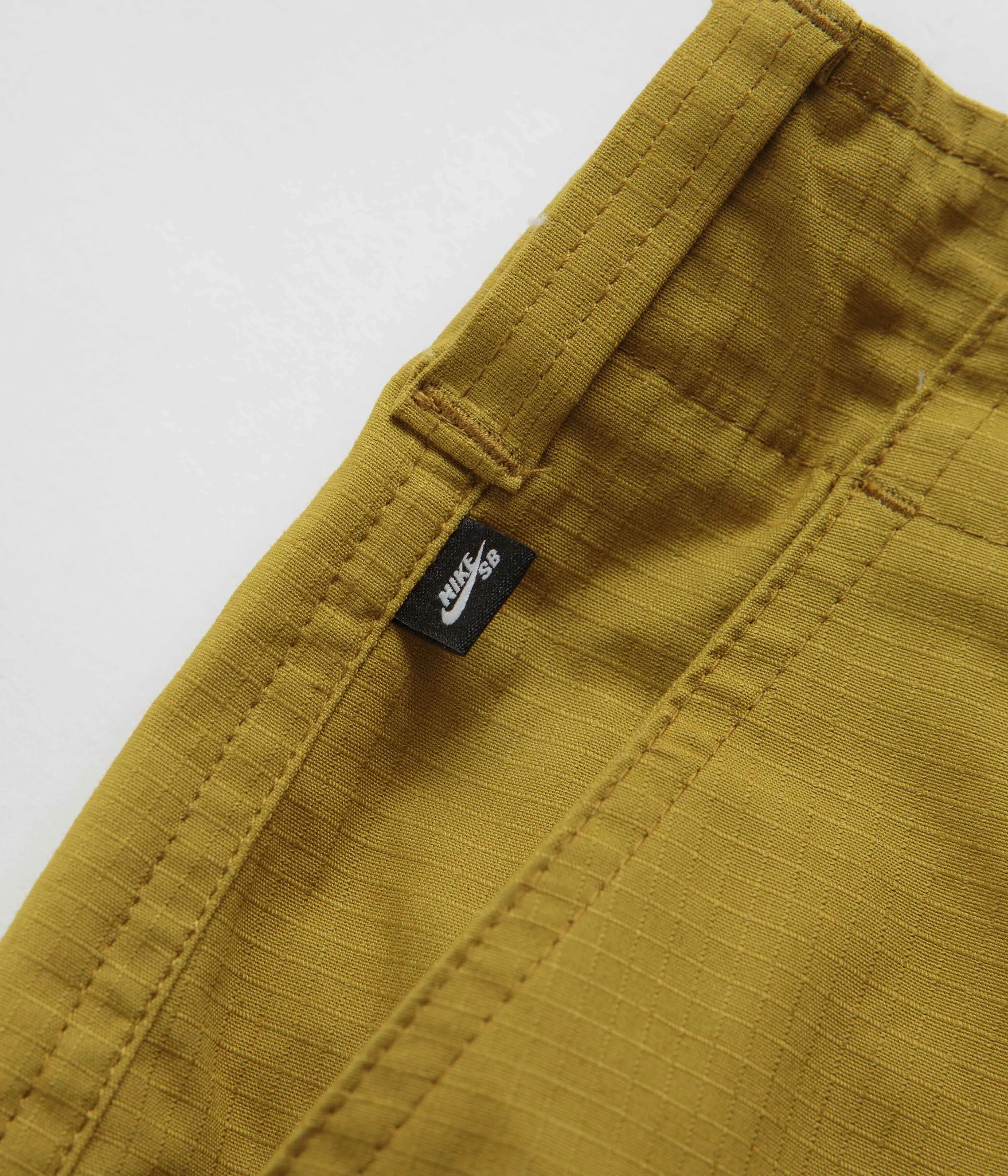 Nike SB Kearny Cargo Shorts - Bronzine Nike SB Clothing