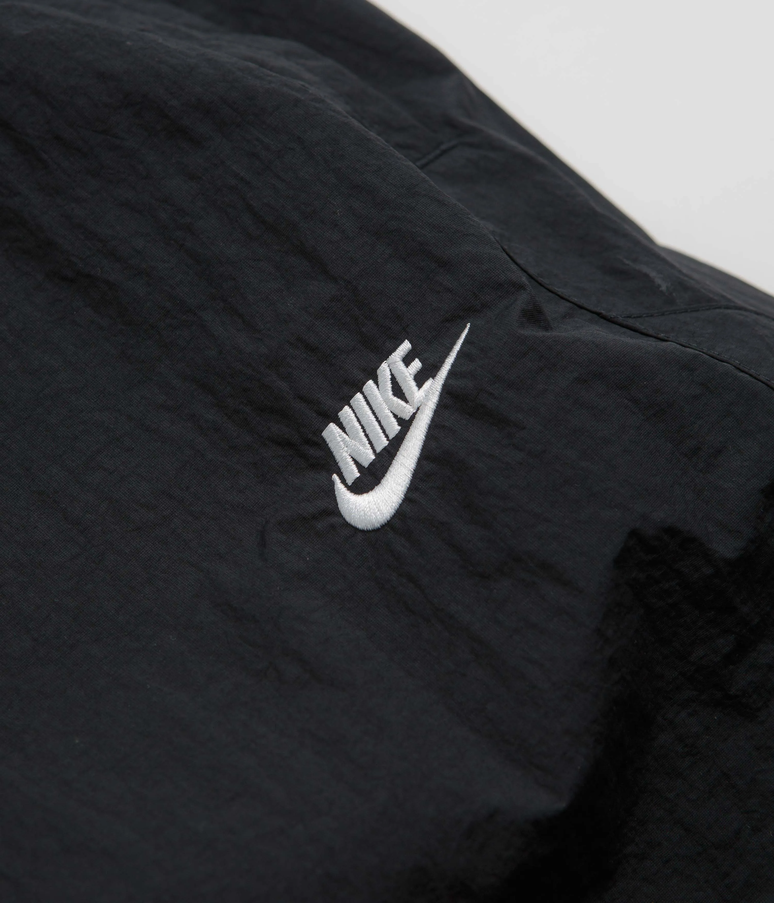 Nike Woven Track Pants - Black / White Nike Sportswears