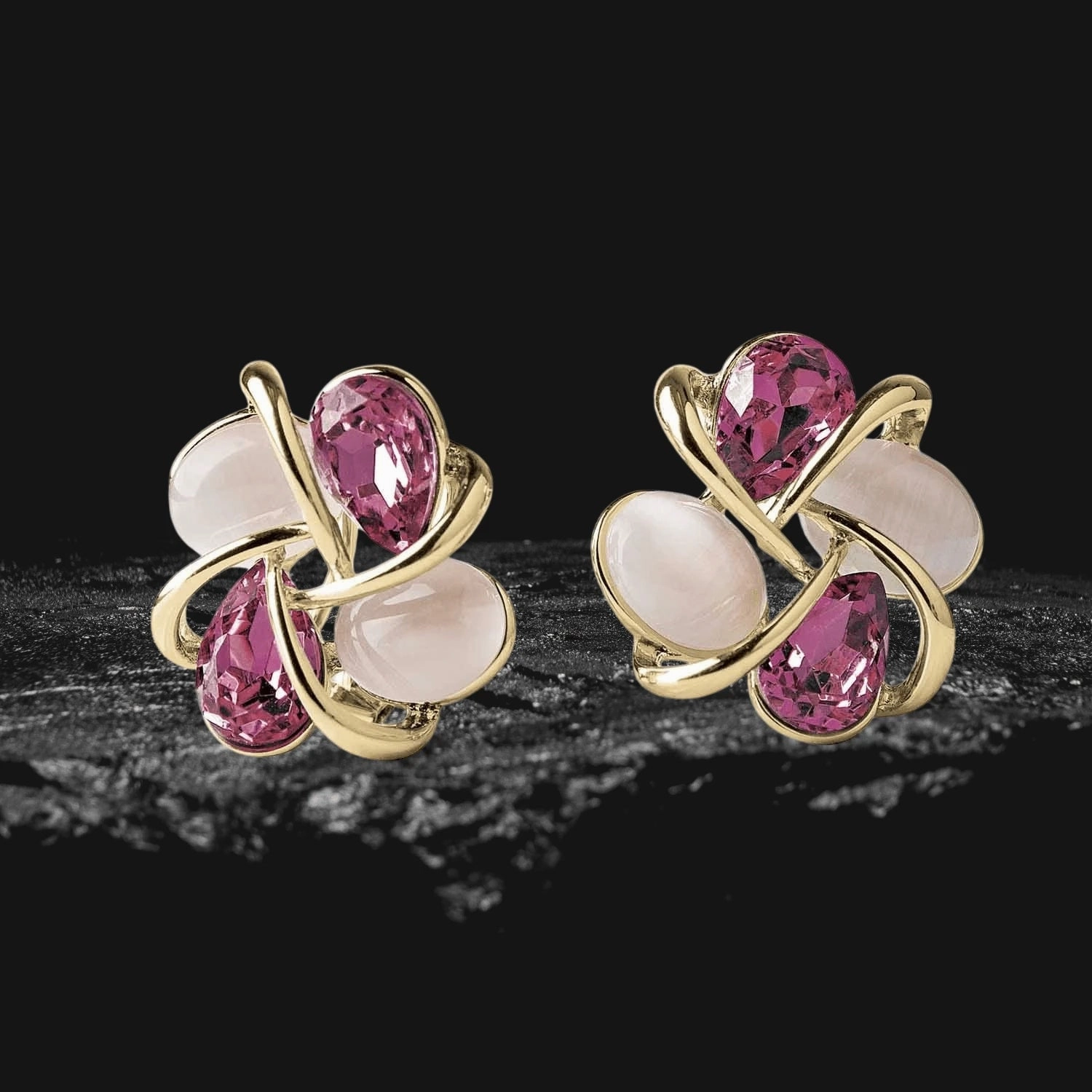 Orbit Swirl Earrings Gold