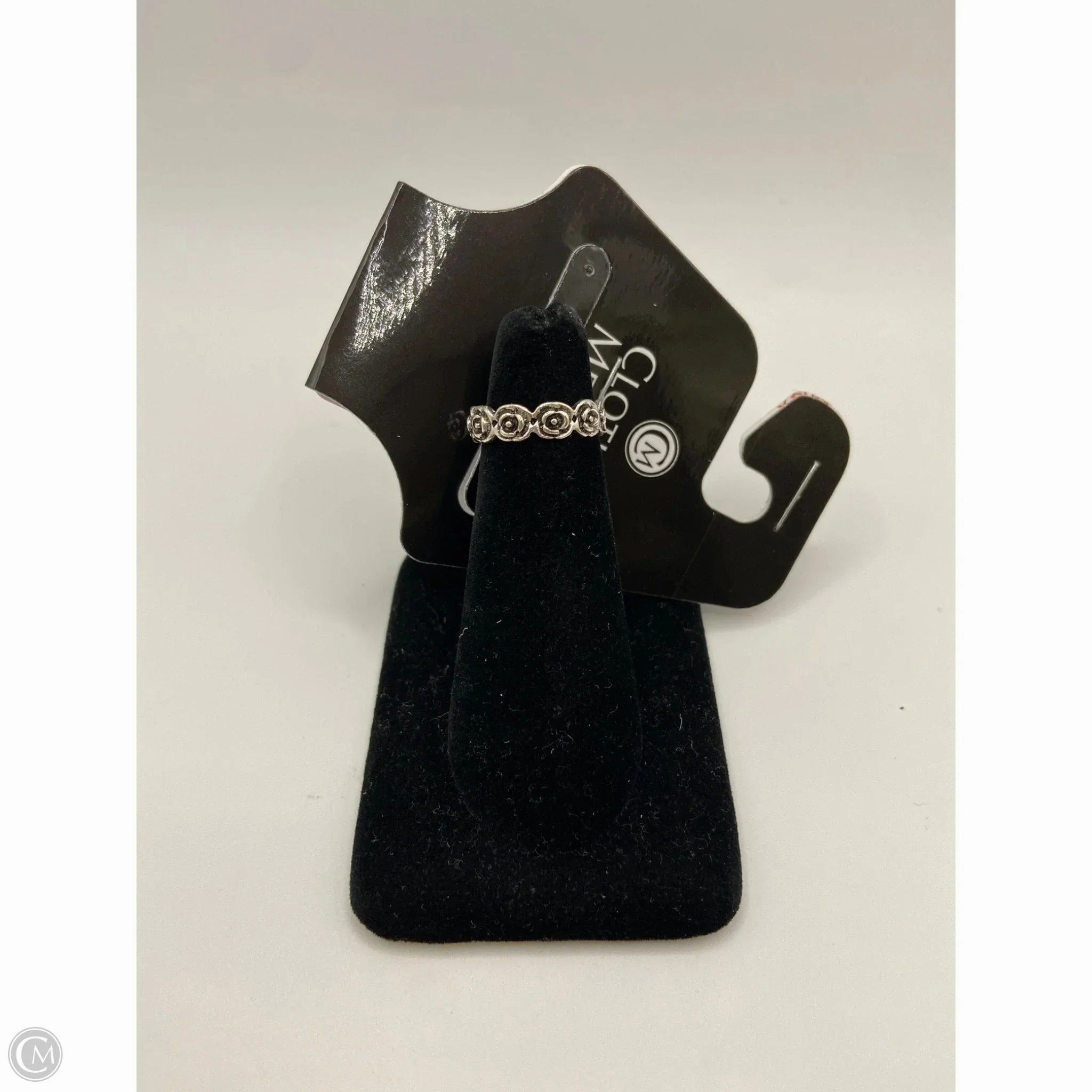 Ring Band By Clothes Mentor, Size: 5