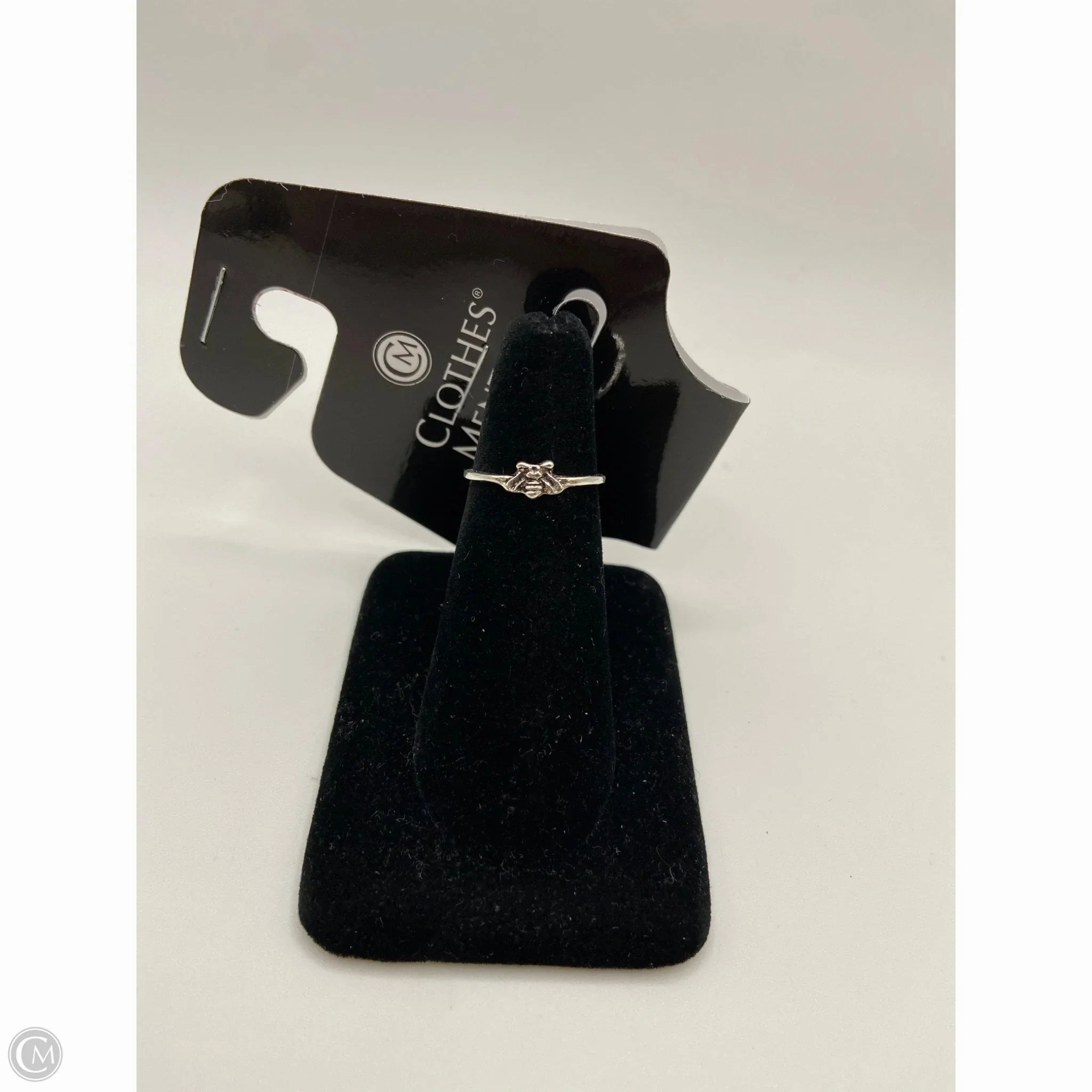 Ring Band By Clothes Mentor, Size: 6