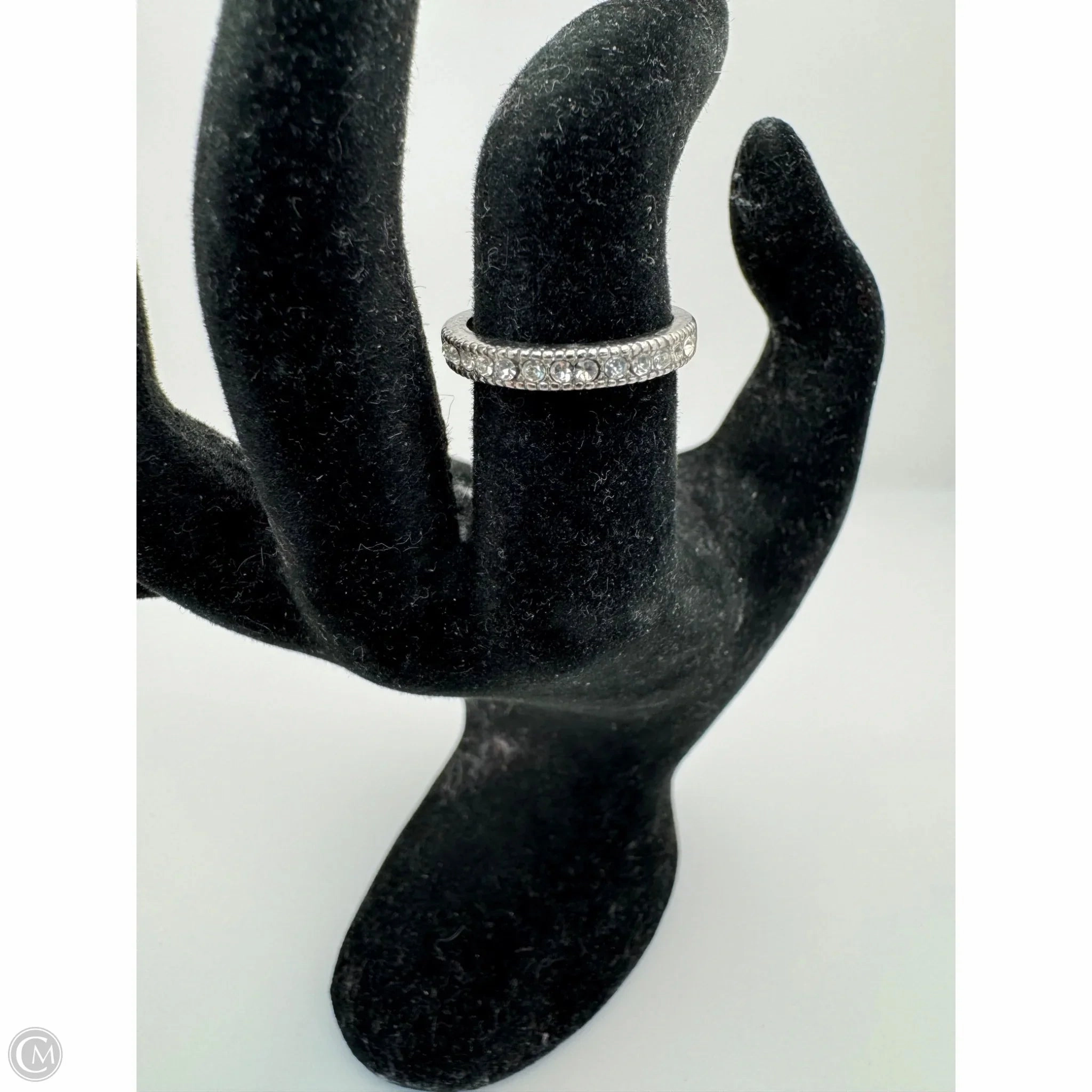 Ring Band By Clothes Mentor, Size: 6
