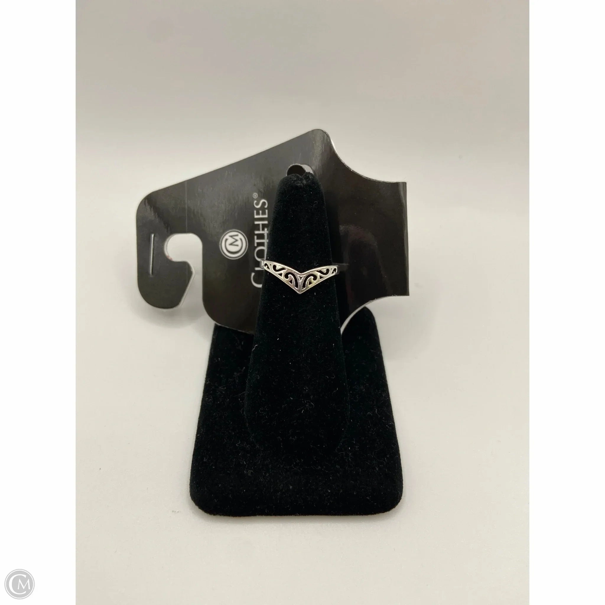 Ring Band By Clothes Mentor, Size: 8