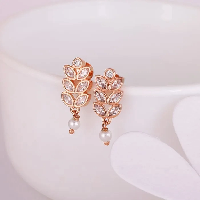 Rose Gold Gleam of Glamour Earrings