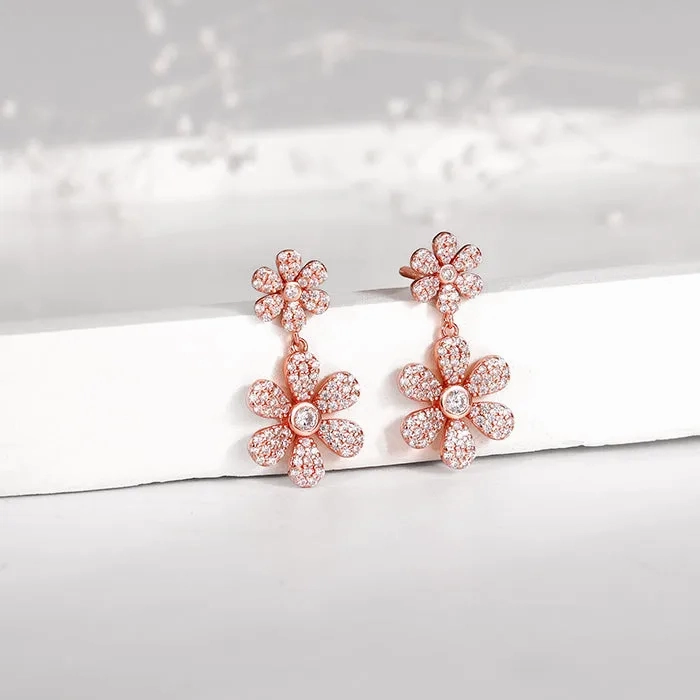 Rose Gold Stunning Flower Earrings