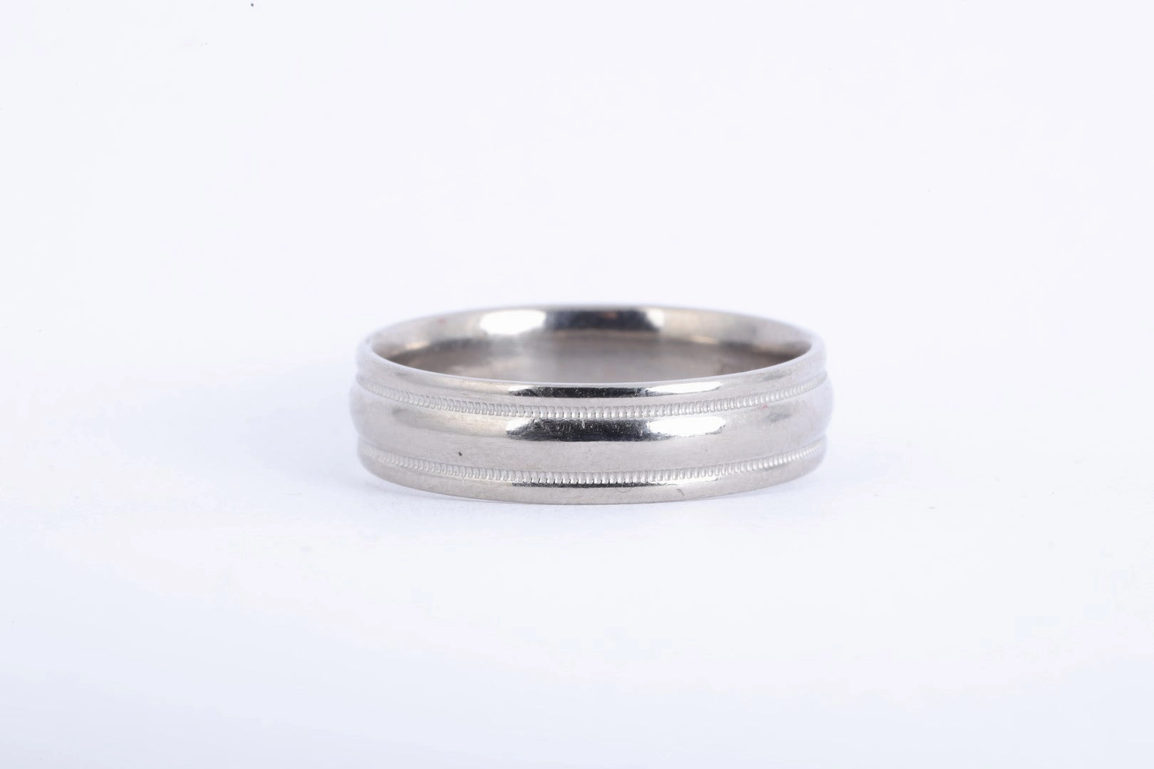 Scott Kay 14k White Gold Wedding Band Size 10 (6.66g.)
