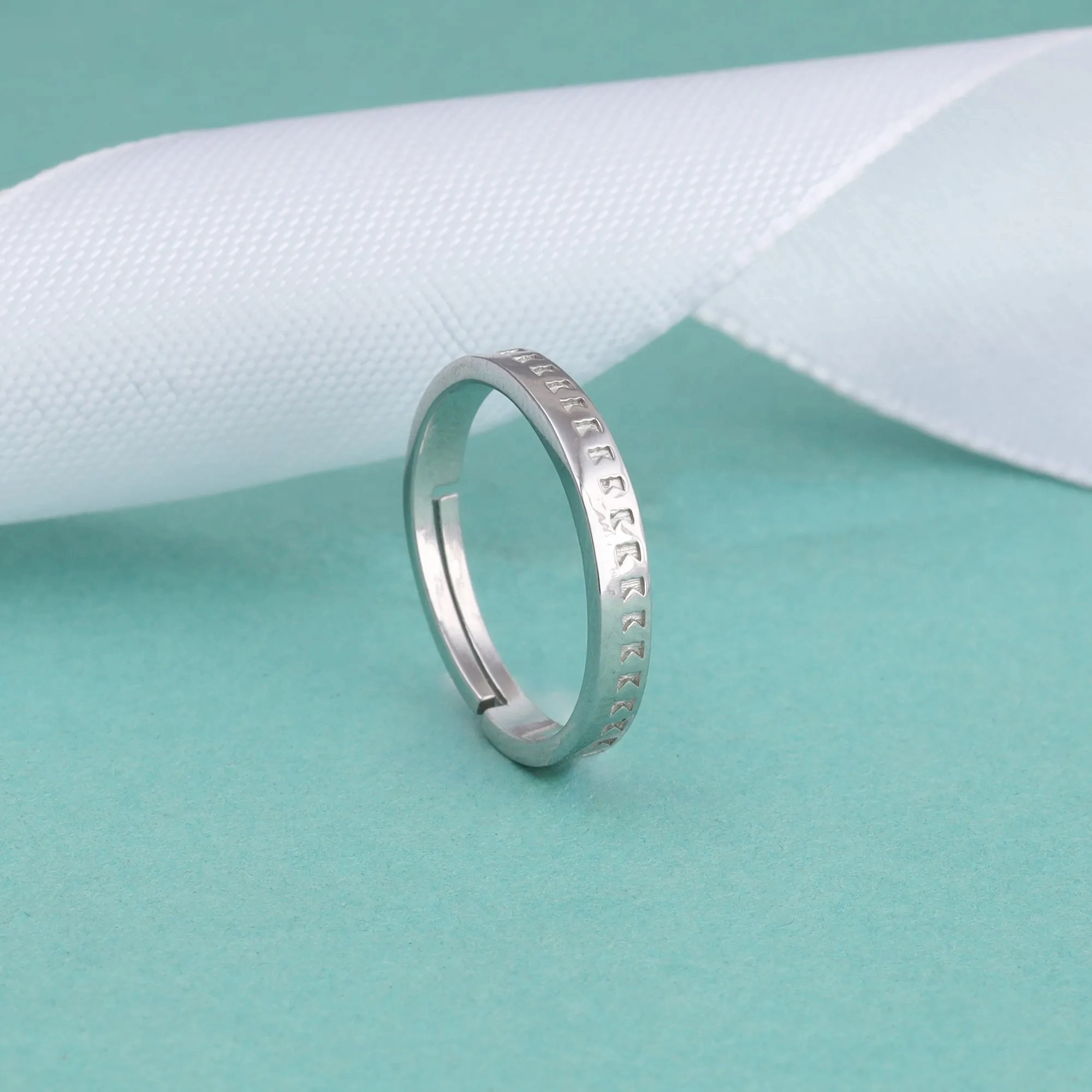 Silver Dear Hearts Ring