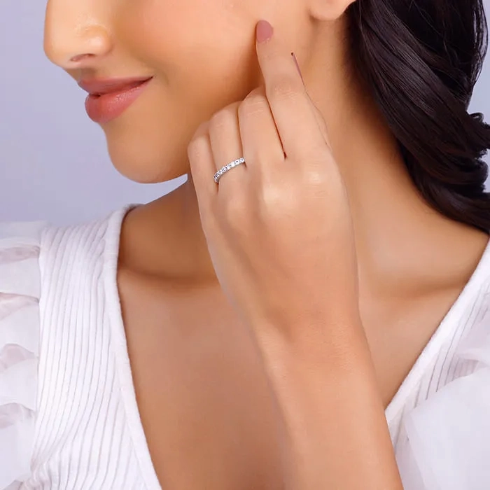 Silver Enchanting Radiance Ring