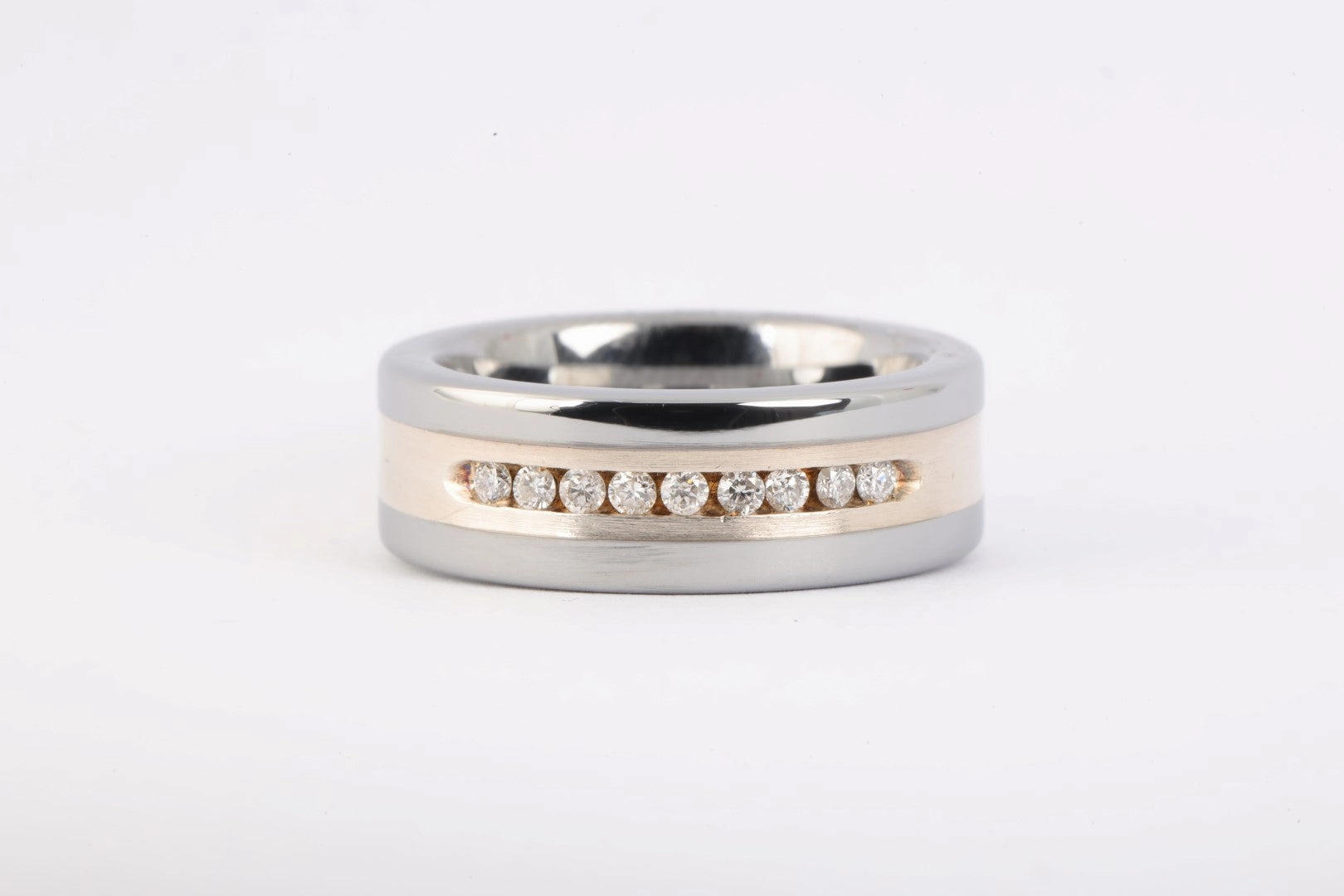 Silver Tungsten Men's 0.27tcw Diamond Wedding Band (18.3g)