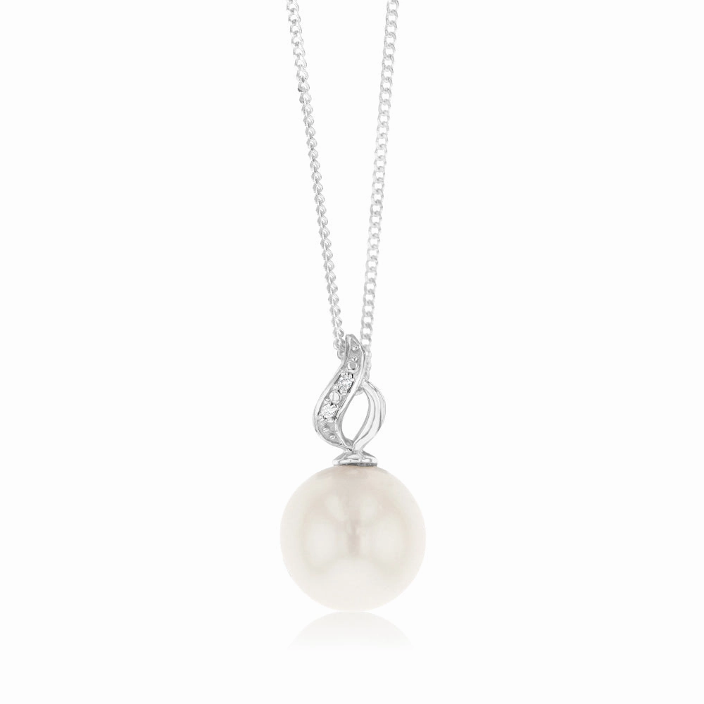 Sterling Silver 11-12mm White South Sea and Diamond Pendant on 45cm Chain