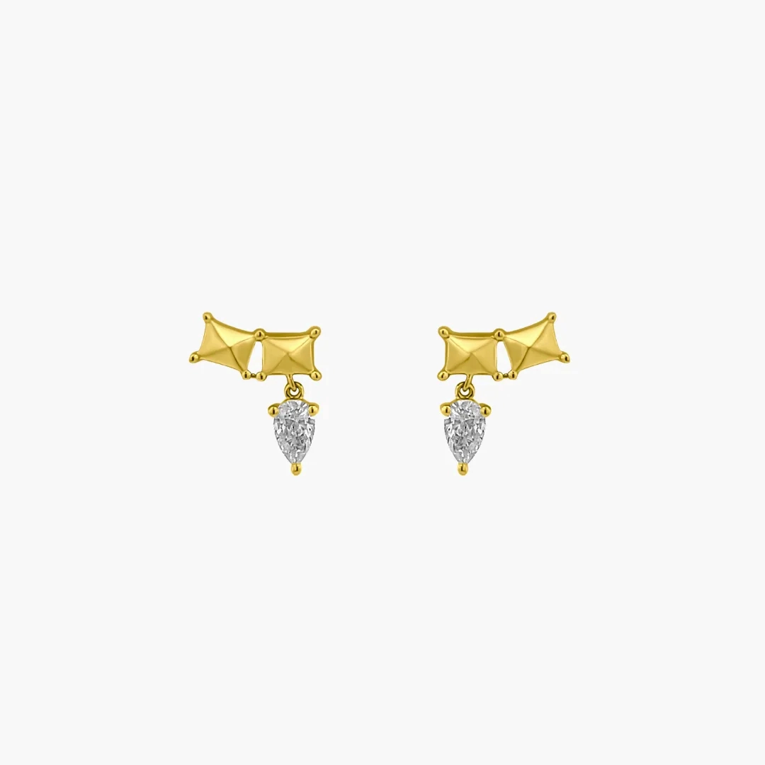 Stud Pear Diamond Studs