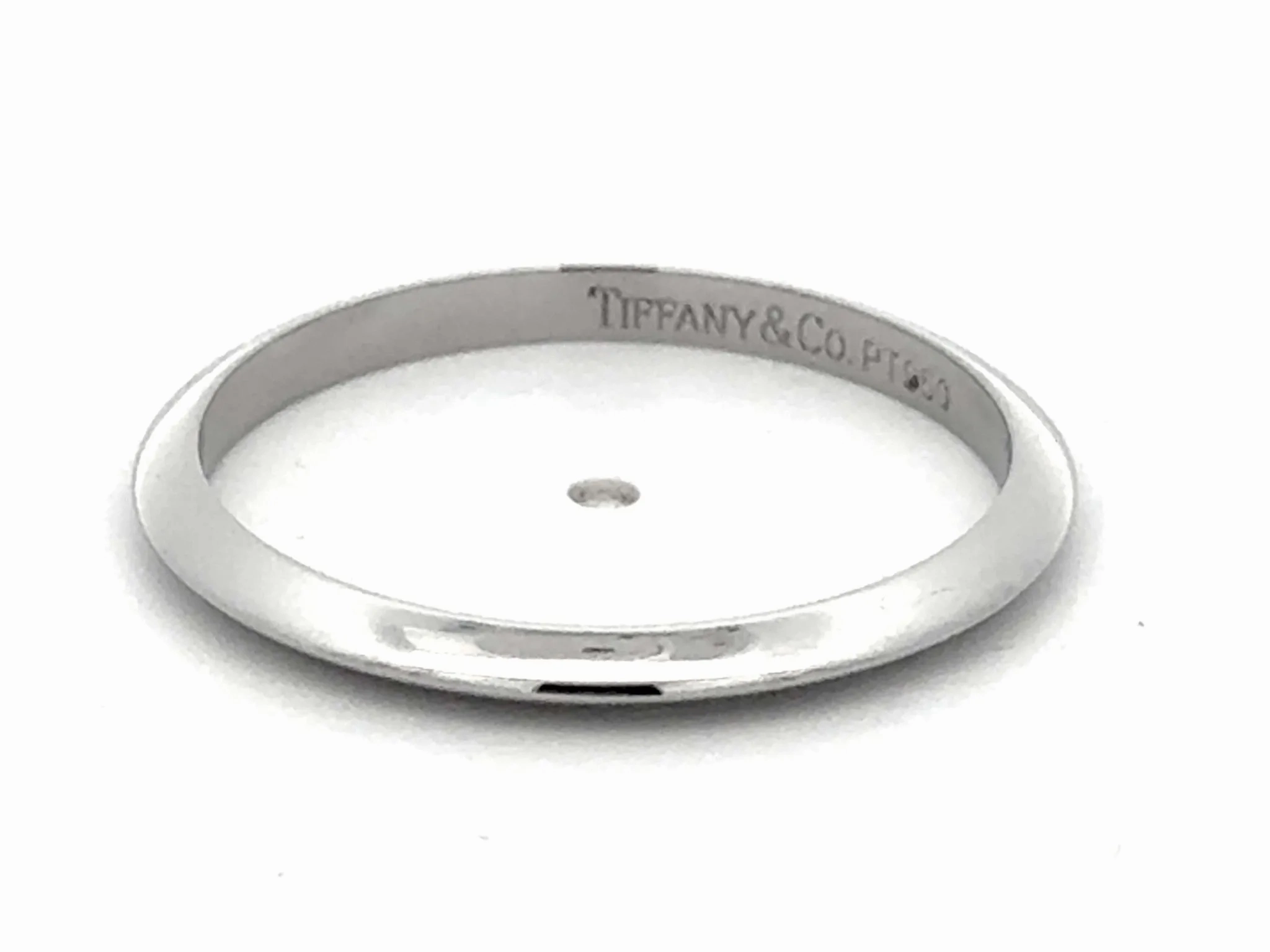 Tiffany &amp; Co. Knife Edge Platinum Wedding Band Ring, 2 mm, size 8
