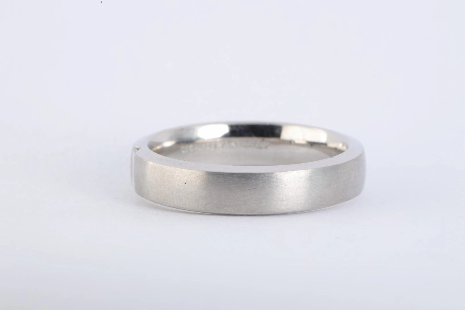 Tiffany & Co. Platinum 950 0.15tcw Diamond Satin Finish Band Size 9.5 (13.54g.)