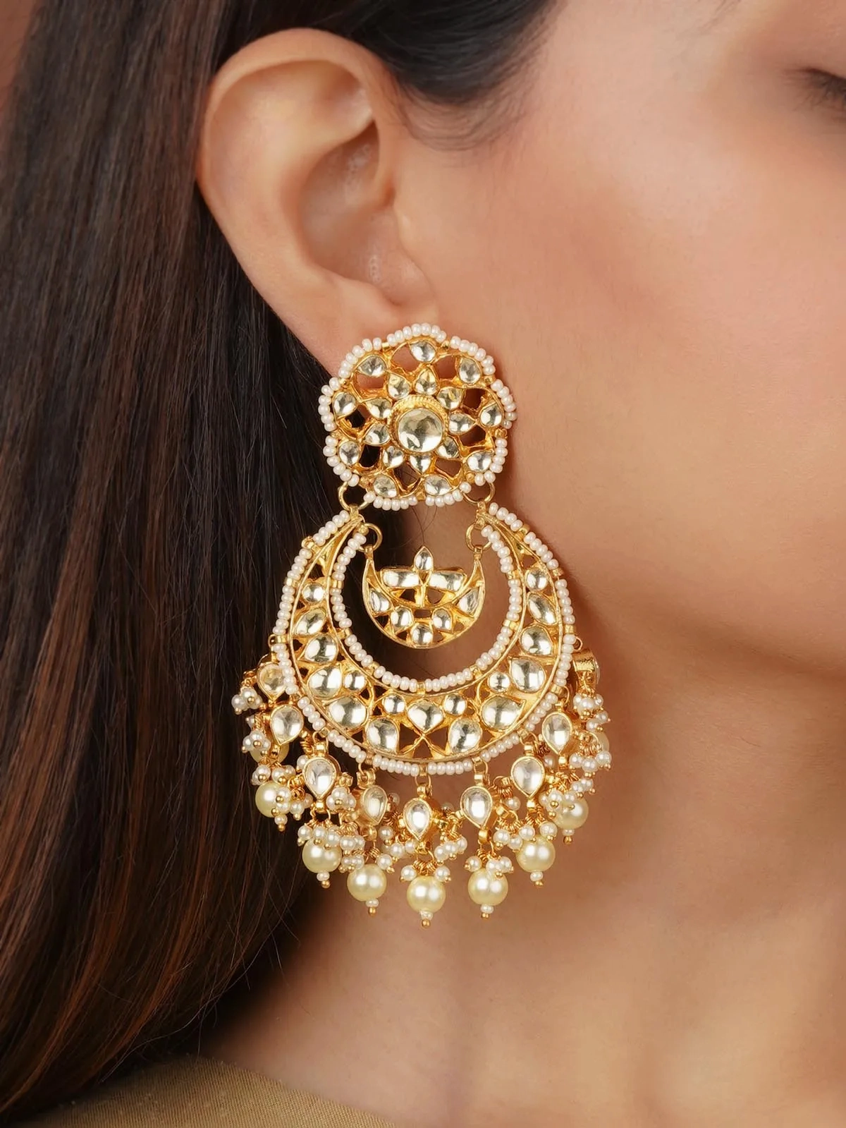 White Color Gold Plated Jadau Kundan Earrings - ME1Y